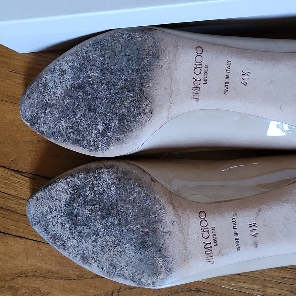 Jimmy Choo Vega Patent Leather Pumps - Picture 4 of 8